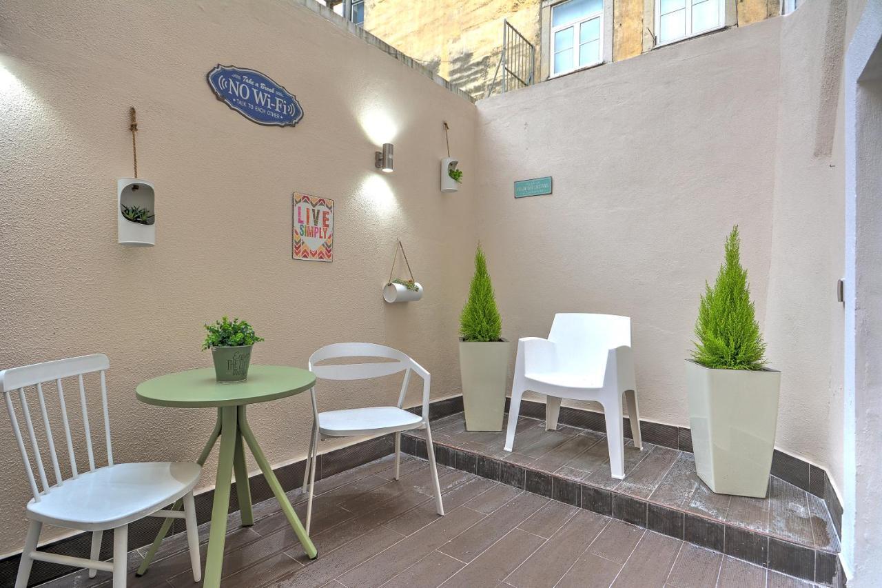 Traditional Apartment With A Terrace, Ac And Fast Internet Lisboa 外观 照片