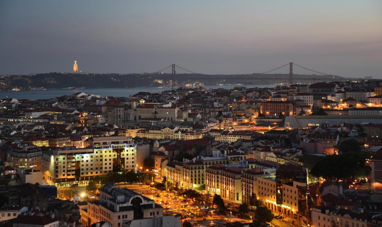 Traditional Apartment With A Terrace, Ac And Fast Internet Lisboa 外观 照片